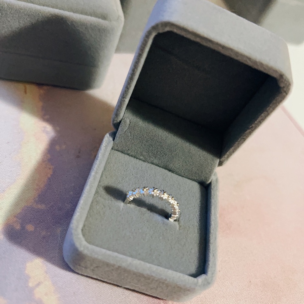 Silver ring(wreath)